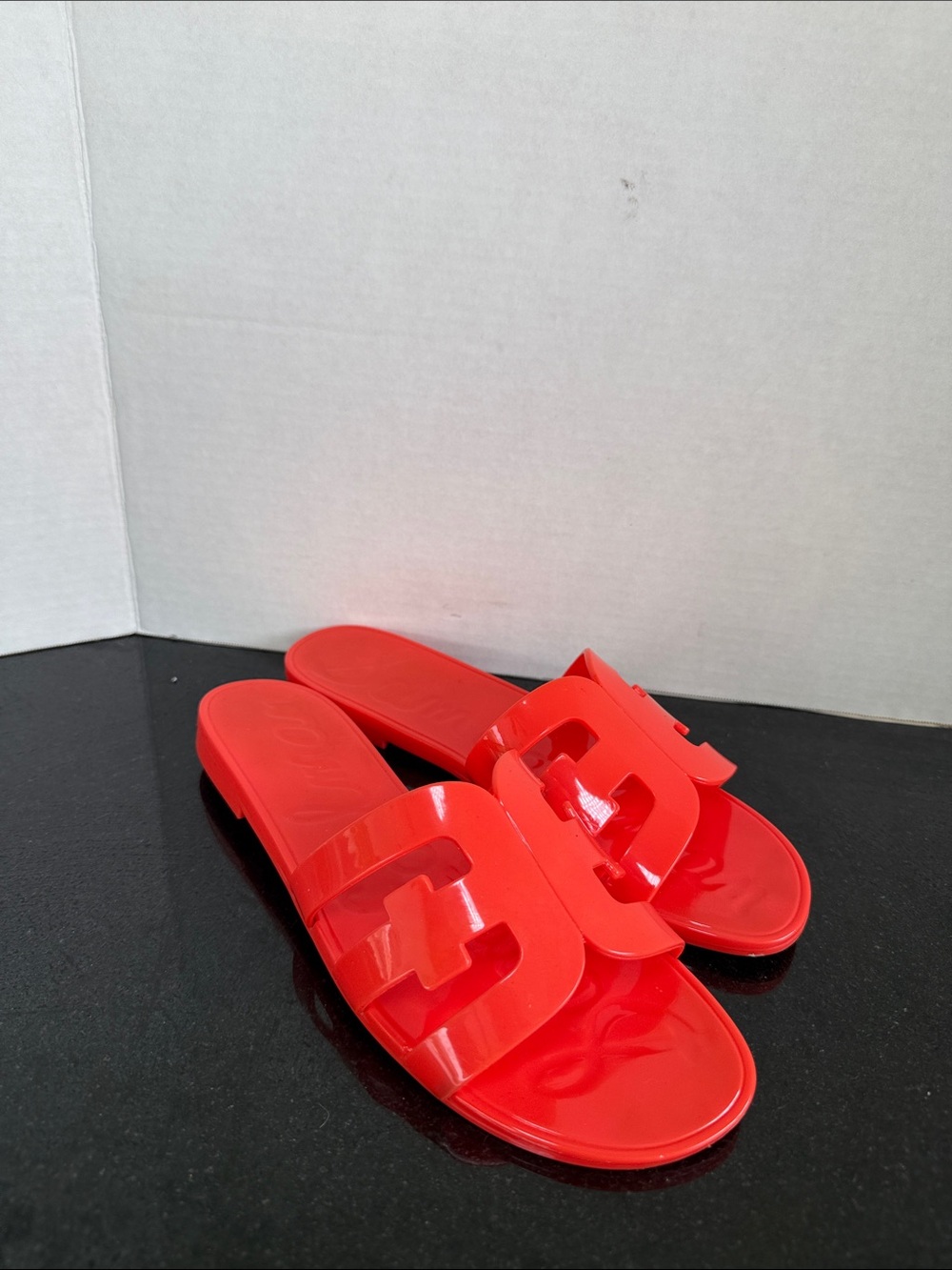 Sam Edelman Women's Bay Logo Emblem Jelly Slide Sandals Size 8 Blood Orange - Picture 2 of 12